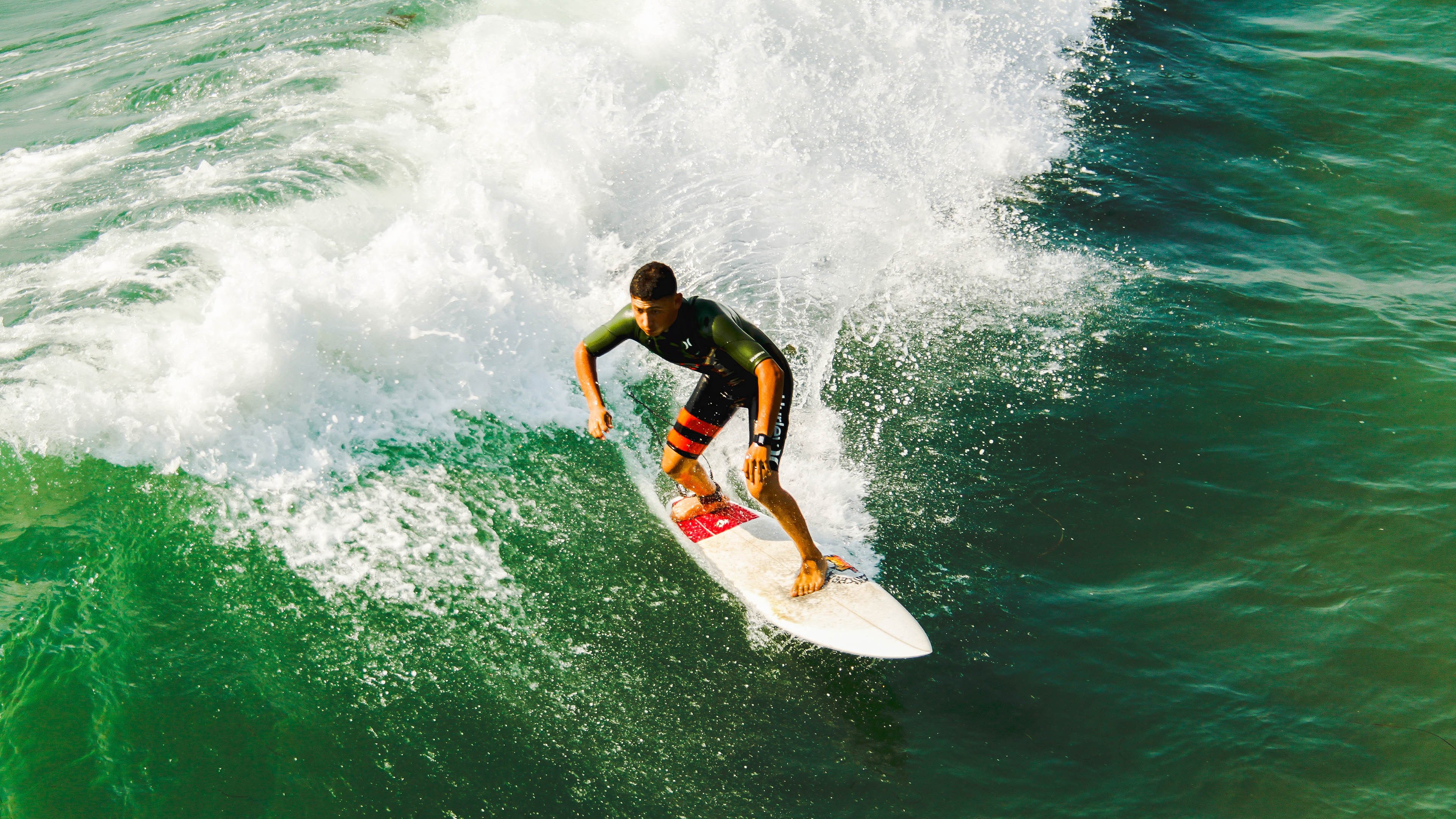 开云平台-青少年足球暑期集训营报名人数创历史新高，青少年足球培训班收费标准